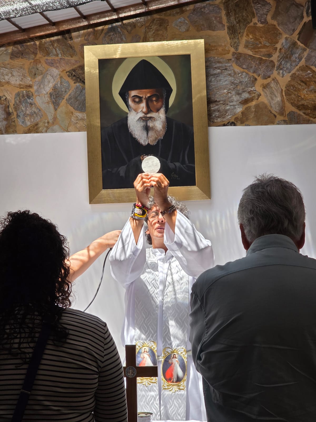 Momentos especiales y actividades en Fundación Ermita de San Charbel